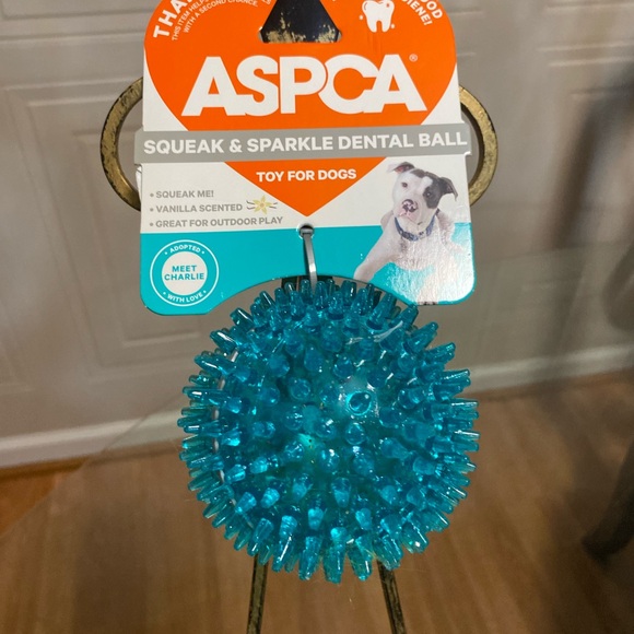 - Brand New ASPCA Squeak & Sparkle Dental Ball For Dog. - Picture 4 of 6